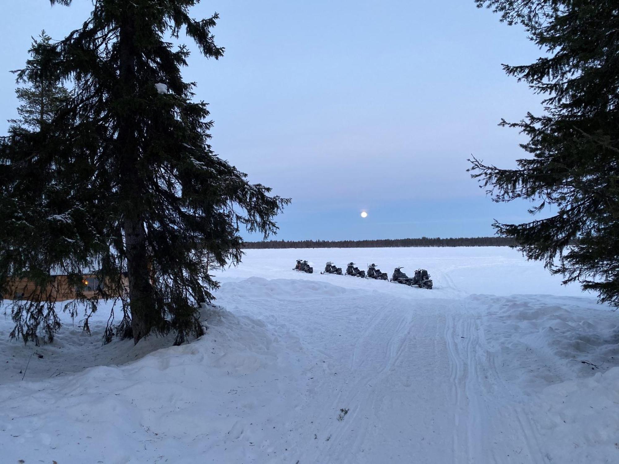 Majatalo Jurtta Rautuskylä Exterior foto
